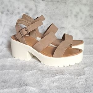 MySoft NWT light brown block heel wedge sandal.  Size 8.